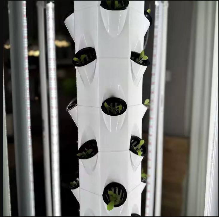 Vertikální hydroponická věž